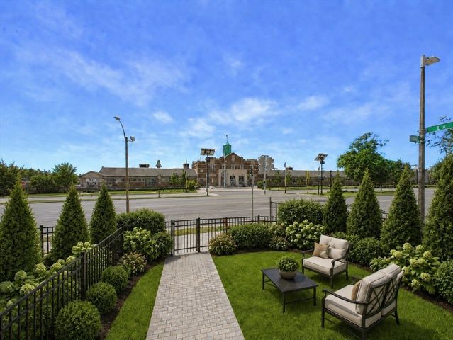 1674 Columbia 1, Boston, MA 02127