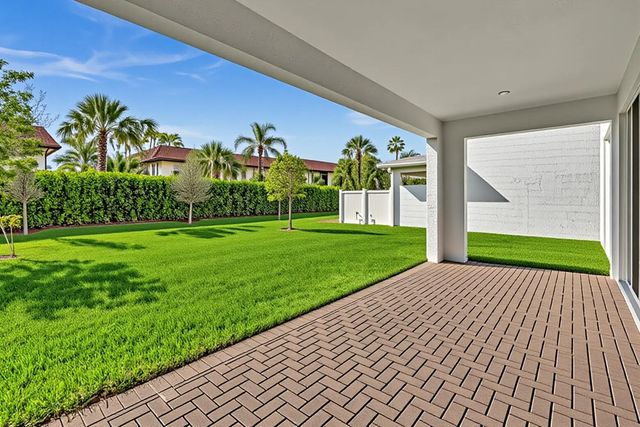 7268 Lenora Lane, Wellington, FL 33467