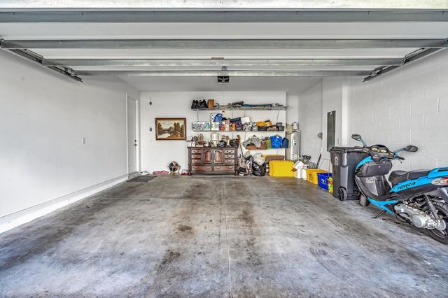 7268 Lenora Lane, Wellington, FL 33467
