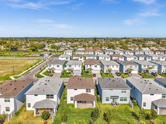 7268 Lenora Lane, Wellington, FL 33467