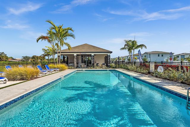 7268 Lenora Lane, Wellington, FL 33467