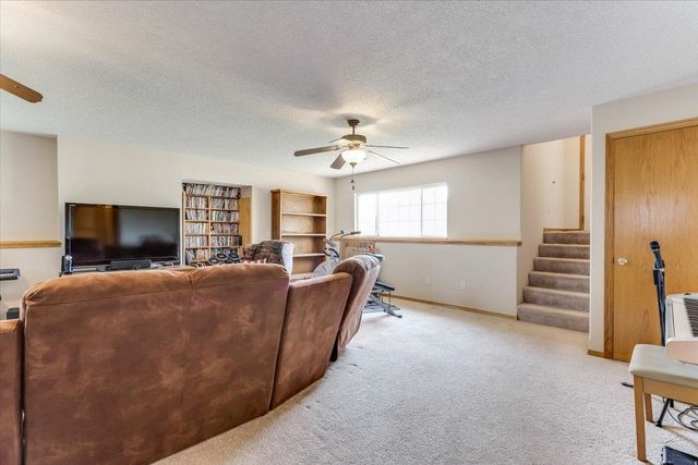 616 W Gatewood Ln, Andover, KS 67002