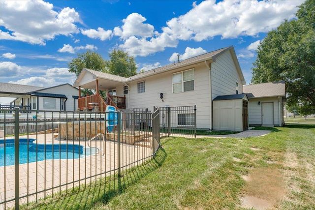 616 W Gatewood Ln, Andover, KS 67002