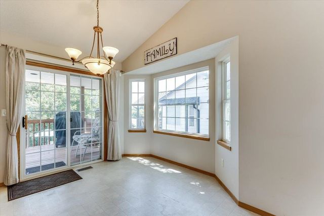 616 W Gatewood Ln, Andover, KS 67002