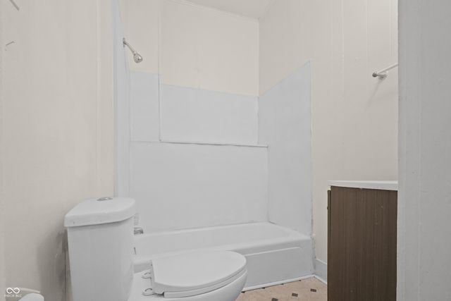 131 W 13th Street, Anderson, IN 46016