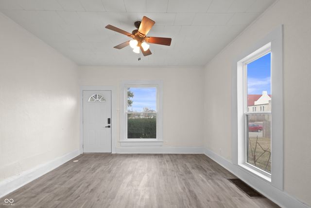 131 W 13th Street, Anderson, IN 46016