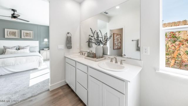 4348 Single Pine Way, Sparks, NV 89436