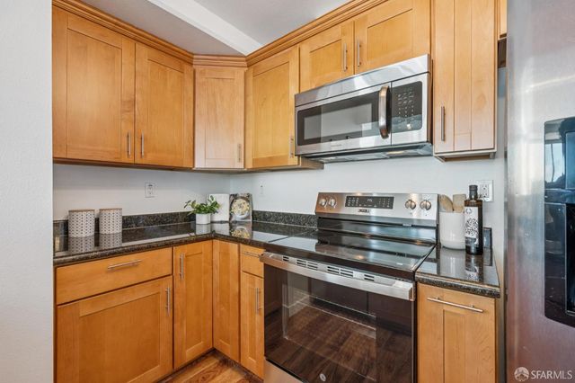 1 Daniel Burnham Court 1414, San Francisco, CA 94109