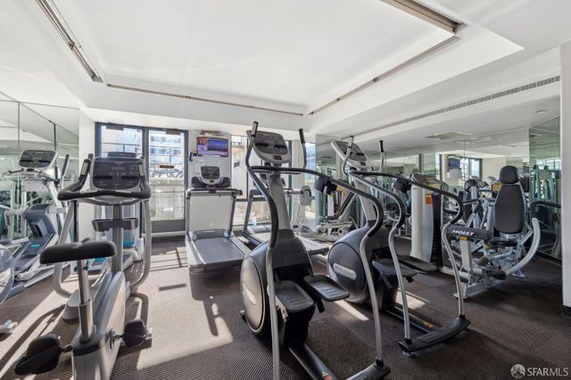 1 Daniel Burnham Court 1414, San Francisco, CA 94109