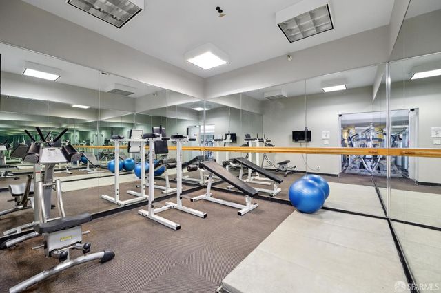 1 Daniel Burnham Court 1414, San Francisco, CA 94109