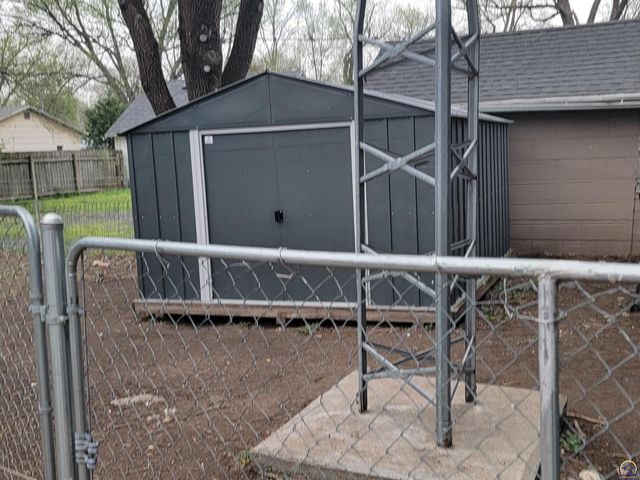 525 S Exchange ST, Emporia, KS 66801