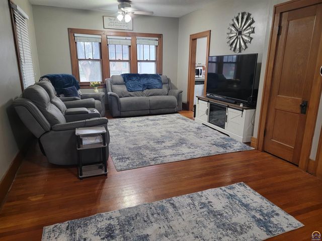 525 S Exchange ST, Emporia, KS 66801