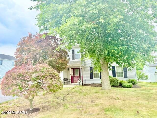 9 Starlight Road, Howell, NJ 07731