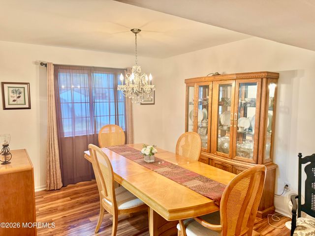 9 Starlight Road, Howell, NJ 07731