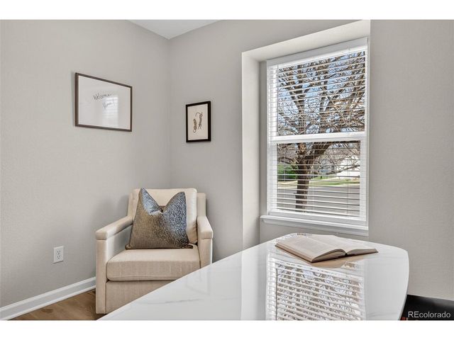 987 W Briarwood Ave, Littleton, CO 80120