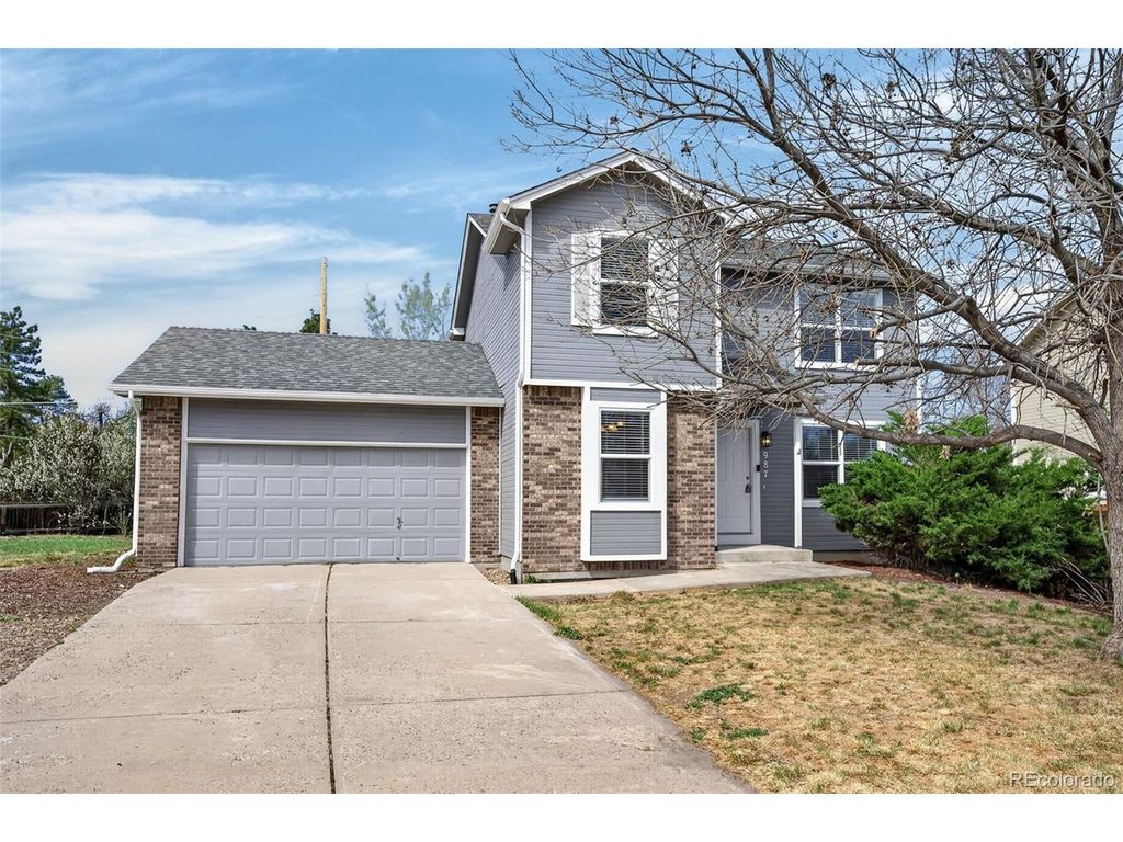 987 W Briarwood Ave, Littleton, CO 80120