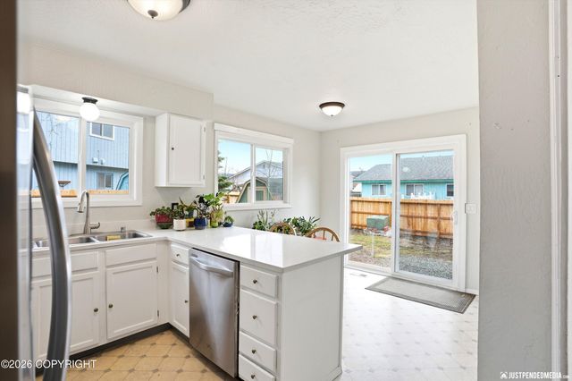 3342 Leonard Circle, Anchorage, AK 99507