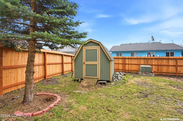 3342 Leonard Circle, Anchorage, AK 99507