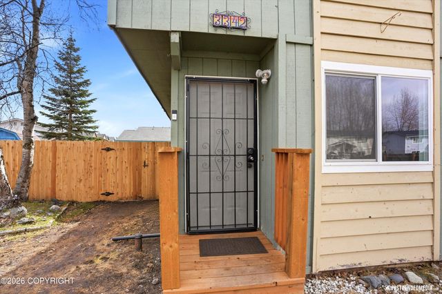 3342 Leonard Circle, Anchorage, AK 99507