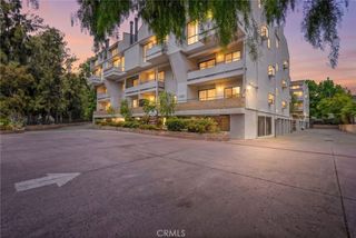 13331 Moorpark Street 216, Sherman Oaks, CA 91423