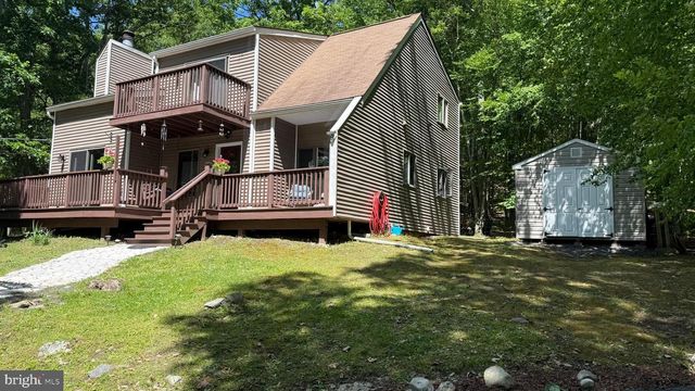 4271 WINCHESTER WAY, Bushkill, PA 18324