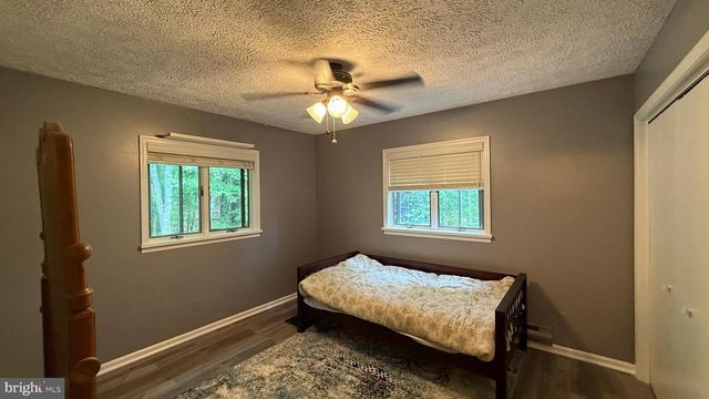 4271 WINCHESTER WAY, Bushkill, PA 18324