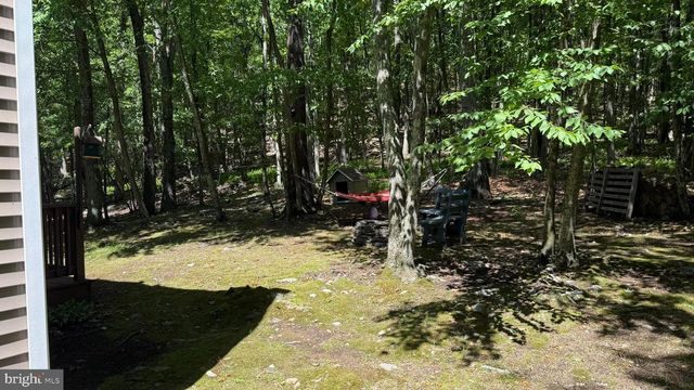 4271 WINCHESTER WAY, Bushkill, PA 18324