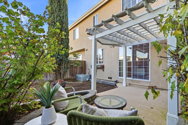 16744 San Luis Way, Morgan Hill, CA 95037