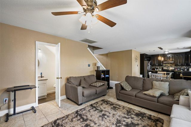 9214 Carmalee Street, Houston, TX 77075