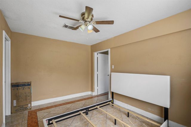 9214 Carmalee Street, Houston, TX 77075