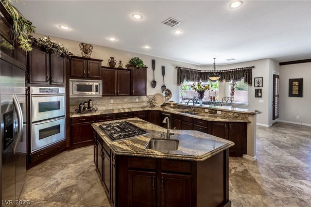 7561 Prancing Pony Court, Las Vegas, NV 89131