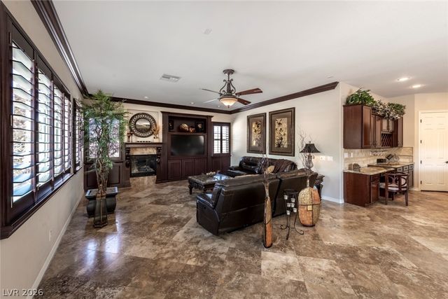 7561 Prancing Pony Court, Las Vegas, NV 89131