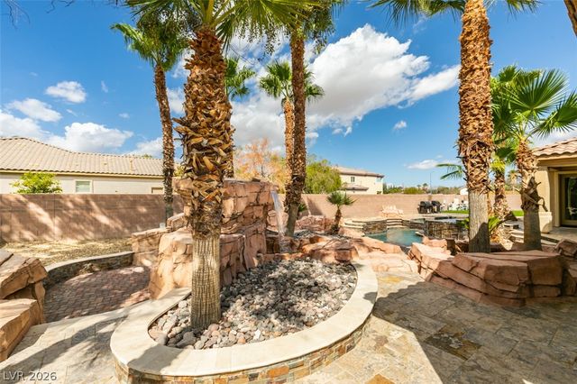 7561 Prancing Pony Court, Las Vegas, NV 89131