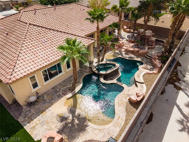 7561 Prancing Pony Court, Las Vegas, NV 89131