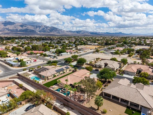 7561 Prancing Pony Court, Las Vegas, NV 89131