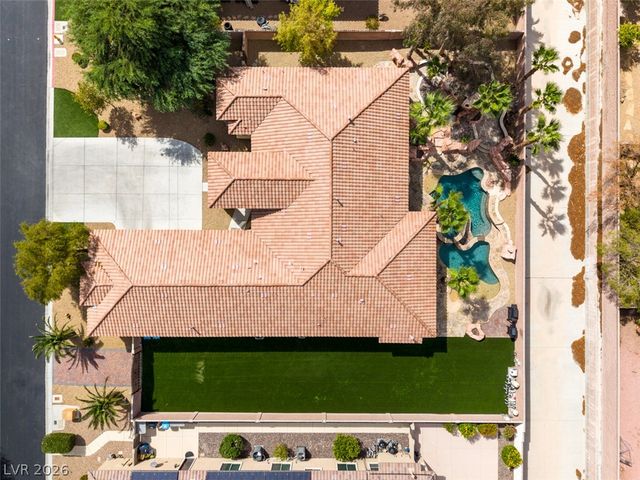 7561 Prancing Pony Court, Las Vegas, NV 89131