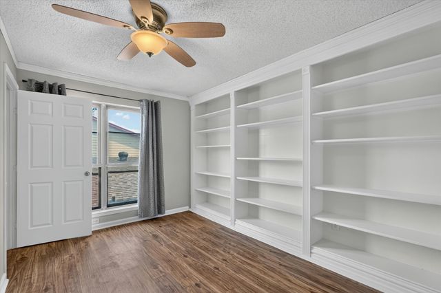2952 Canis Circle, Garland, TX 75044