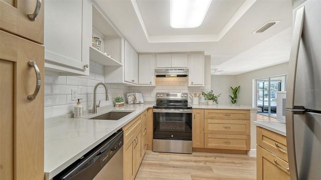 101 WHISPERING SANDS DRIVE 107, Sarasota, FL 34242