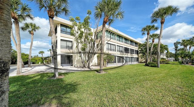 101 WHISPERING SANDS DRIVE 107, Sarasota, FL 34242