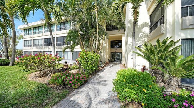 101 WHISPERING SANDS DRIVE 107, Sarasota, FL 34242
