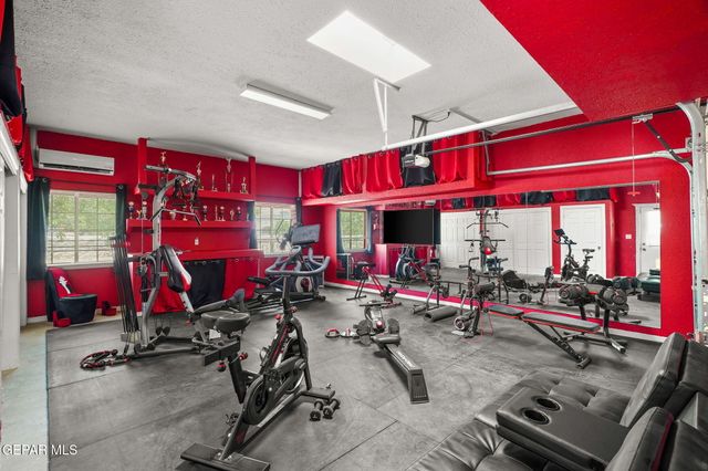 605 MEADOW WILLOW Drive, El Paso, TX 79922