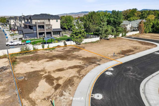 2966 N Milwaukee St, Boise, ID 83704