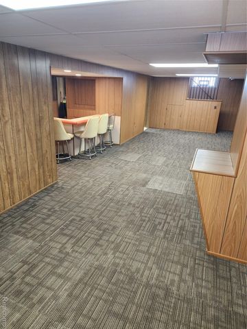 32262 Glen Street, Westland, MI 48186