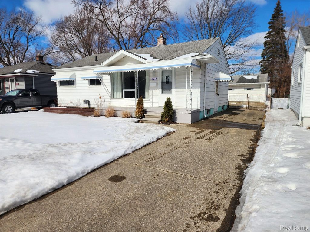 32262 Glen Street, Westland, MI 48186