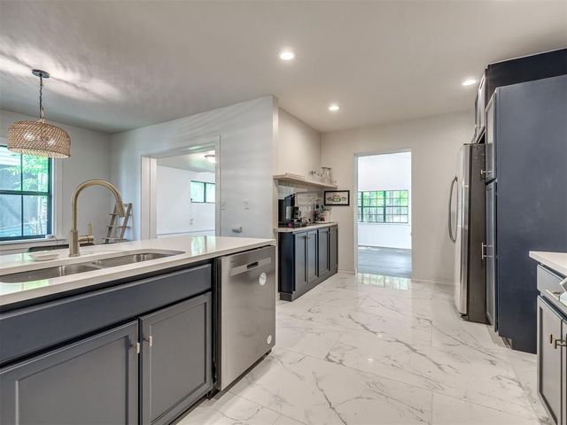 2424 NW 18th Street, Oklahoma City, OK 73107