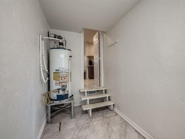 2424 NW 18th Street, Oklahoma City, OK 73107