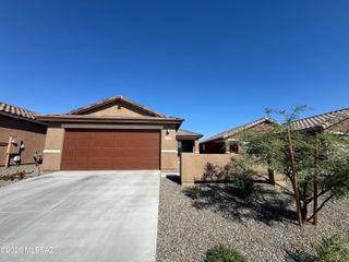 10518 W Harrigan Drive, Marana, AZ 85658