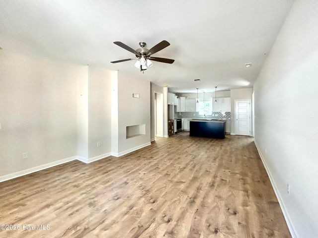 1749 Walnut Run Drive, Deep Run, NC 28525