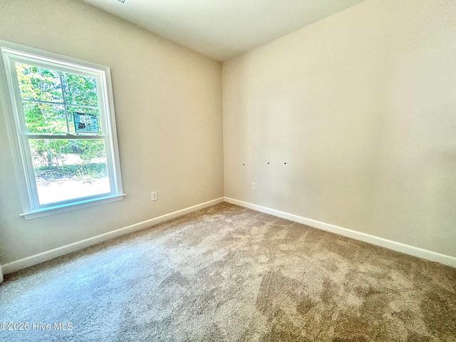 1749 Walnut Run Drive, Deep Run, NC 28525