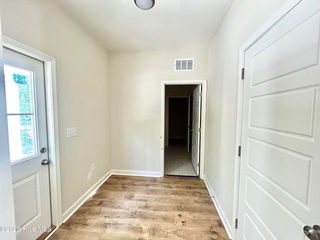 1749 Walnut Run Drive, Deep Run, NC 28525